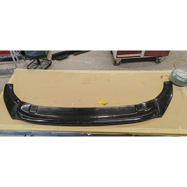 Golf MK7 Front Splitter - Repairable (minor damage)